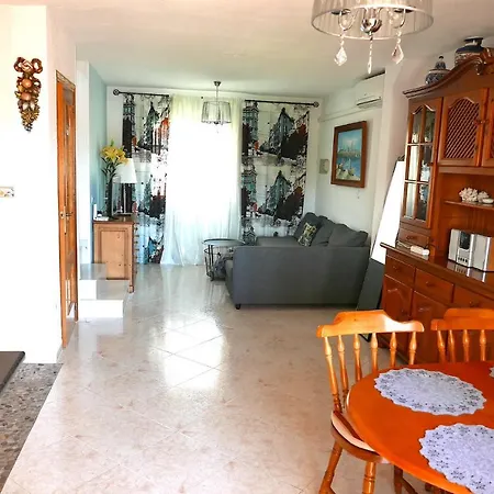 Semesterbostad Townhouse Calas Blancas