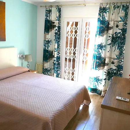 Townhouse Calas Blancas * Τορεβιέχα